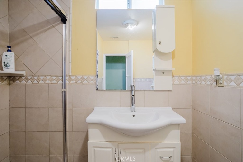 11338 Dronfield Avenue Property Photo 37
