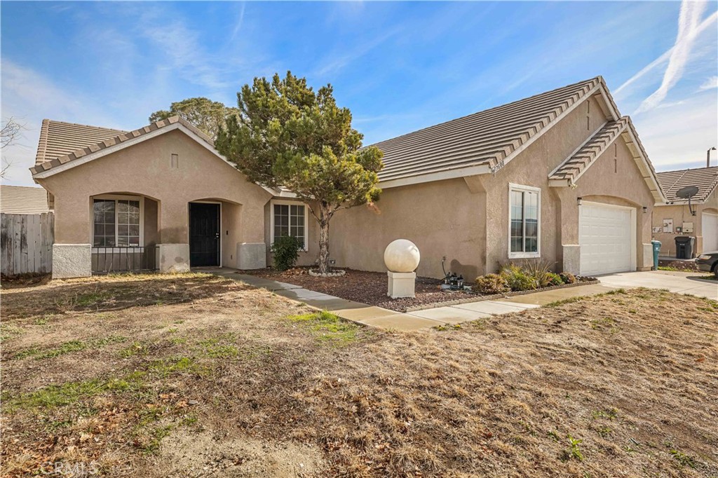 37608 Ribbon Property Photo 1