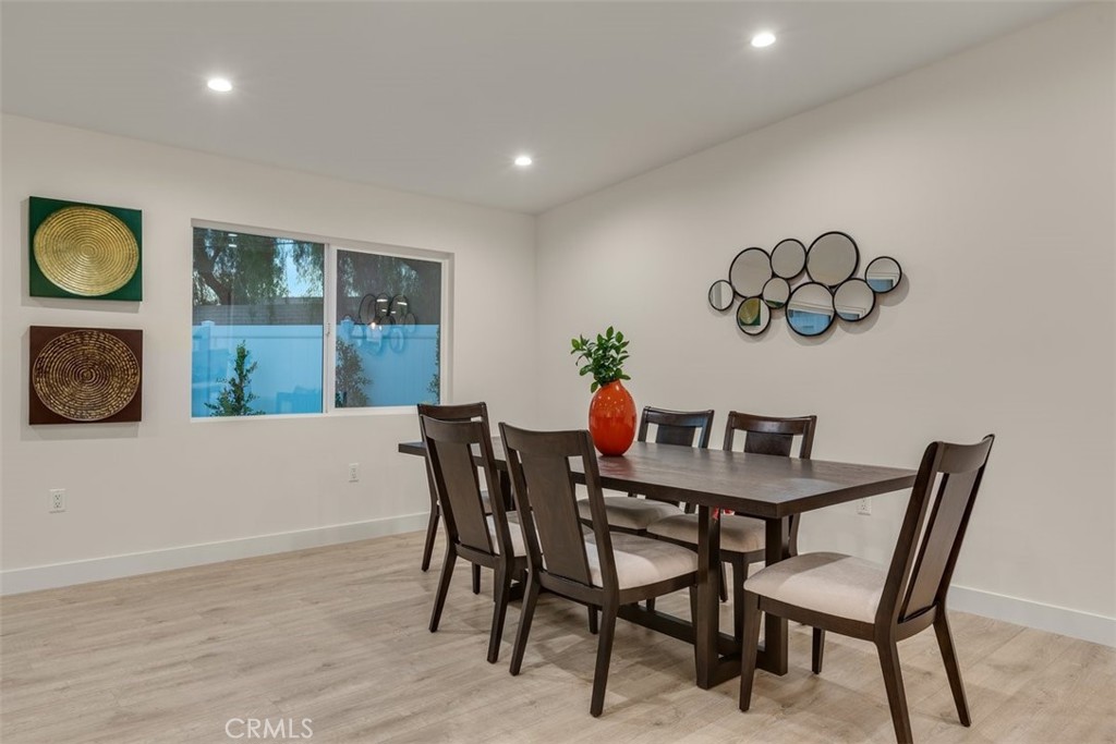 5115 Rigoletto Street Property Photo 9