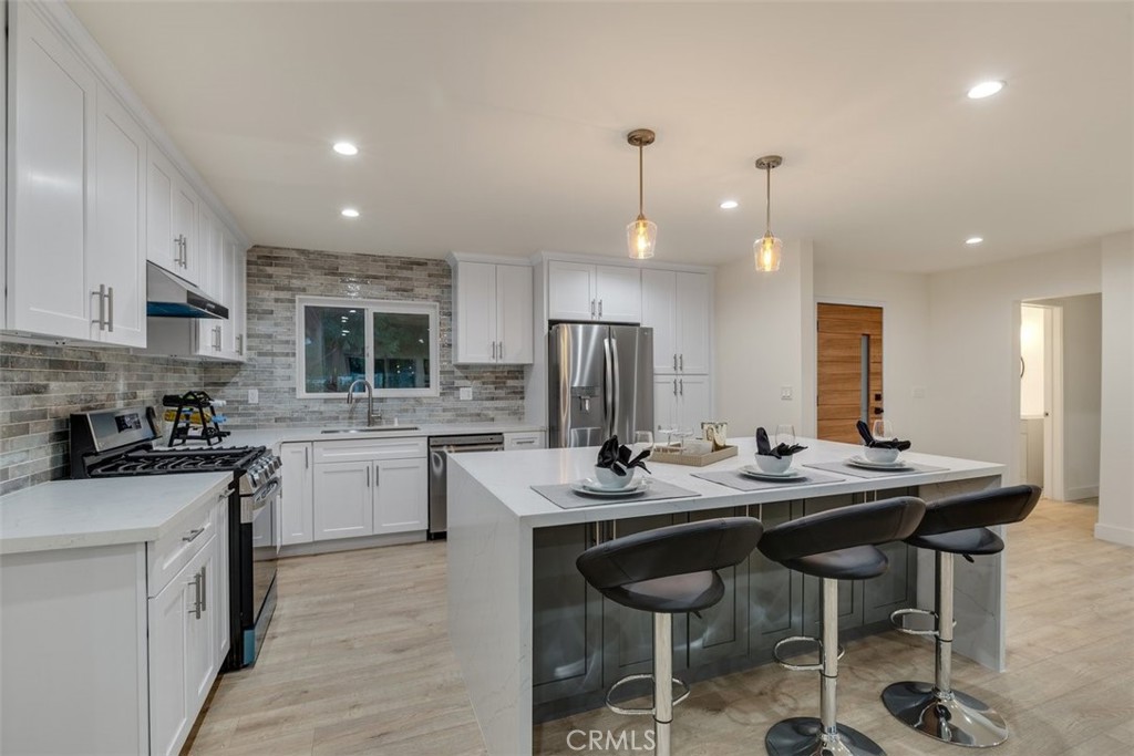 5115 Rigoletto Street Property Photo 13