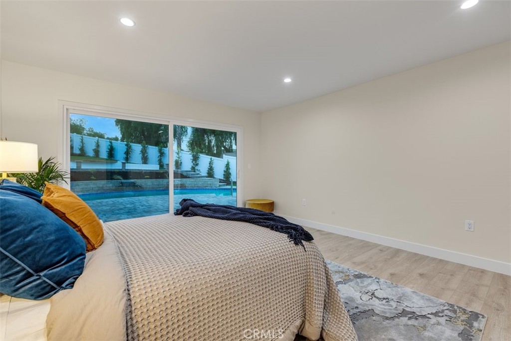 5115 Rigoletto Street Property Photo 18