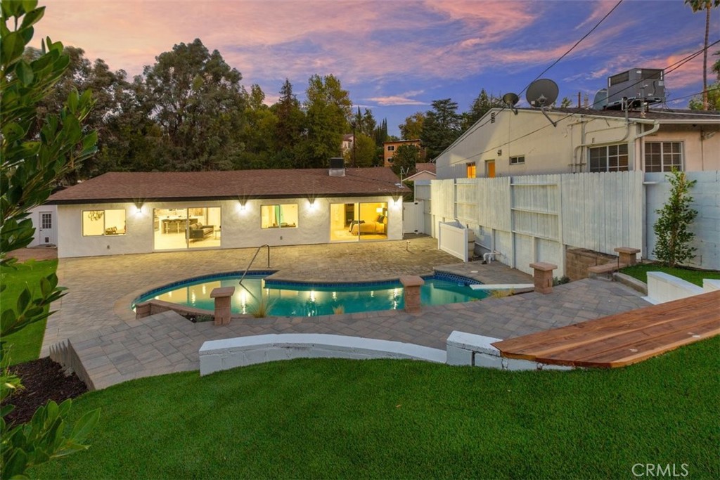 5115 Rigoletto Street Property Photo 26