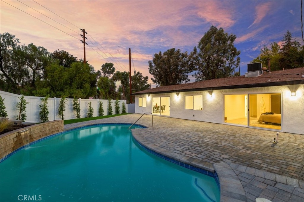 5115 Rigoletto Street Property Photo 30