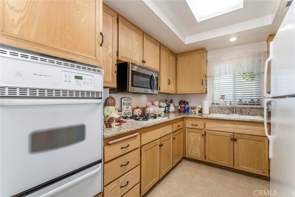26856 Oak Branch Circle Property Photo 6