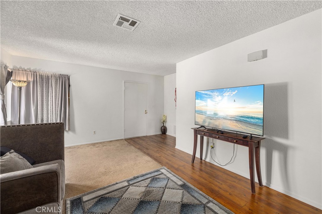 38511 Carolside Property Photo 6