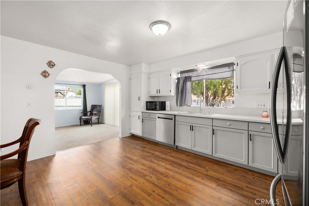 38511 Carolside Property Photo 7
