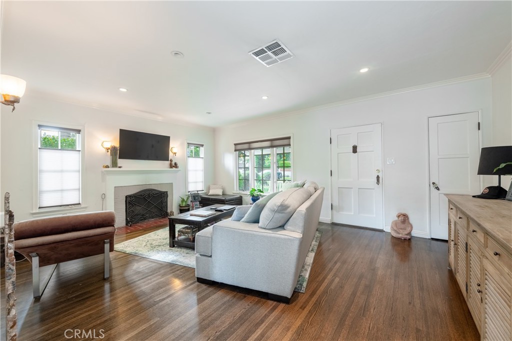 4182 Greenbush Property Photo 6