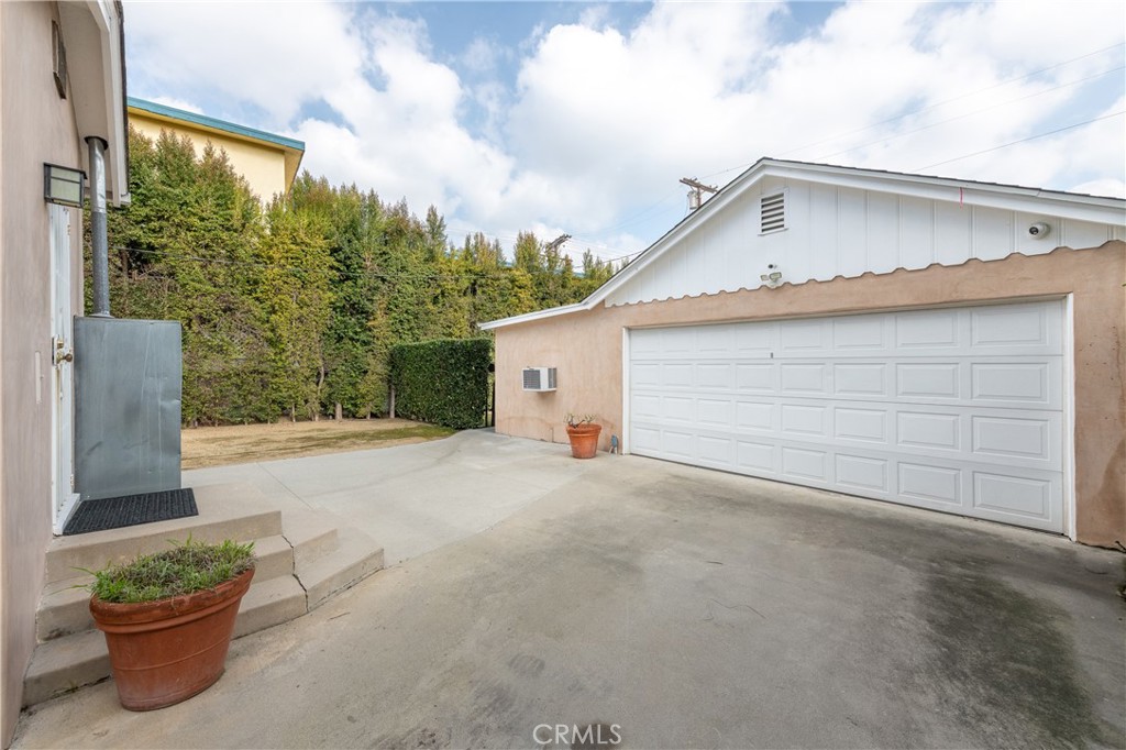 4182 Greenbush Property Photo 18