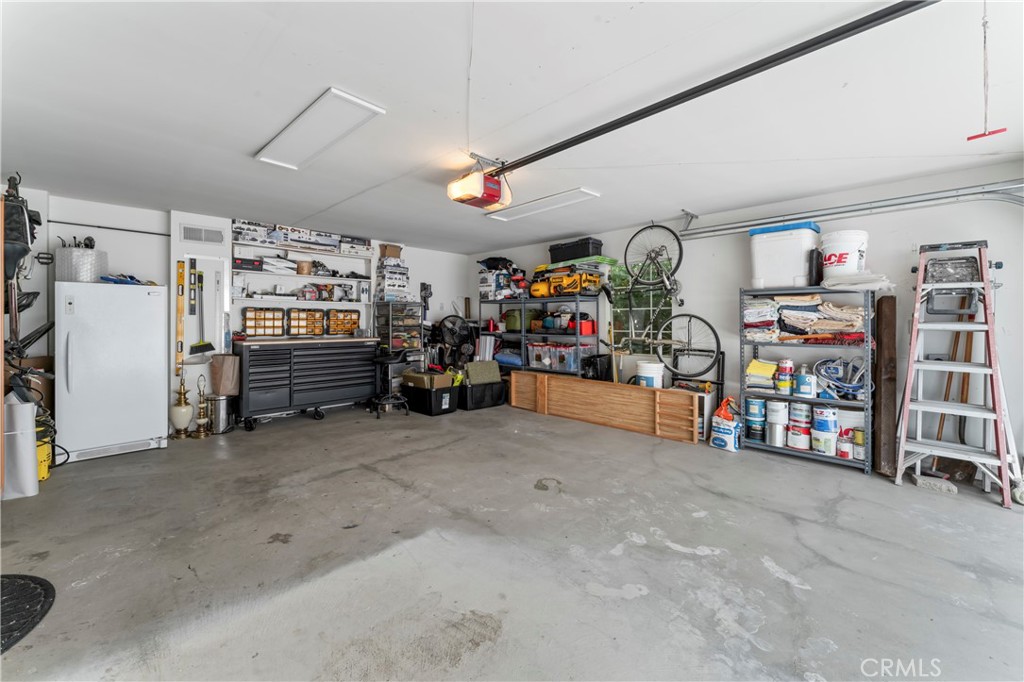 2355 N Beverly Glen Boulevard Property Photo 37