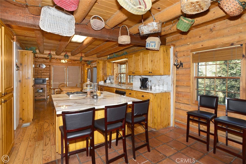 1217 Azalea Drive Property Photo 5