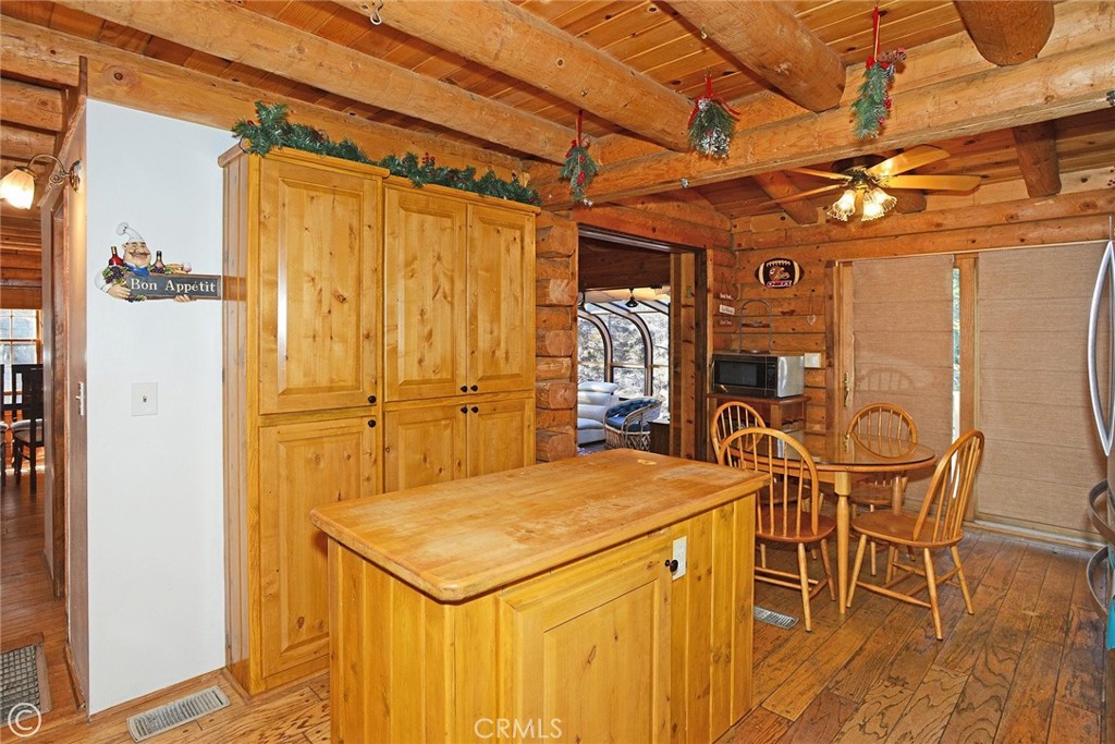 1217 Azalea Drive Property Photo 6