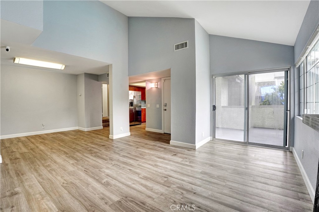 20155 Keswick 209 Property Photo 8