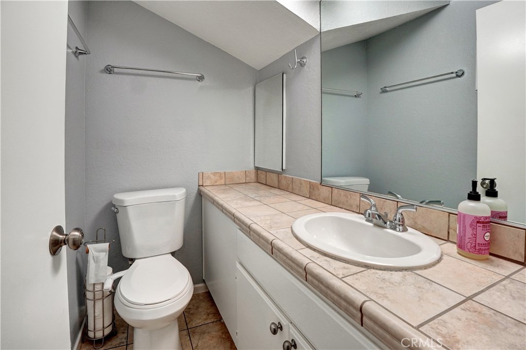 20155 Keswick 209 Property Photo 13