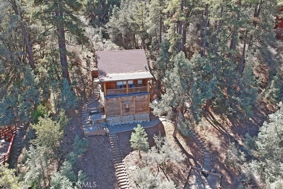 15916 Zurich Way Property Photo 1