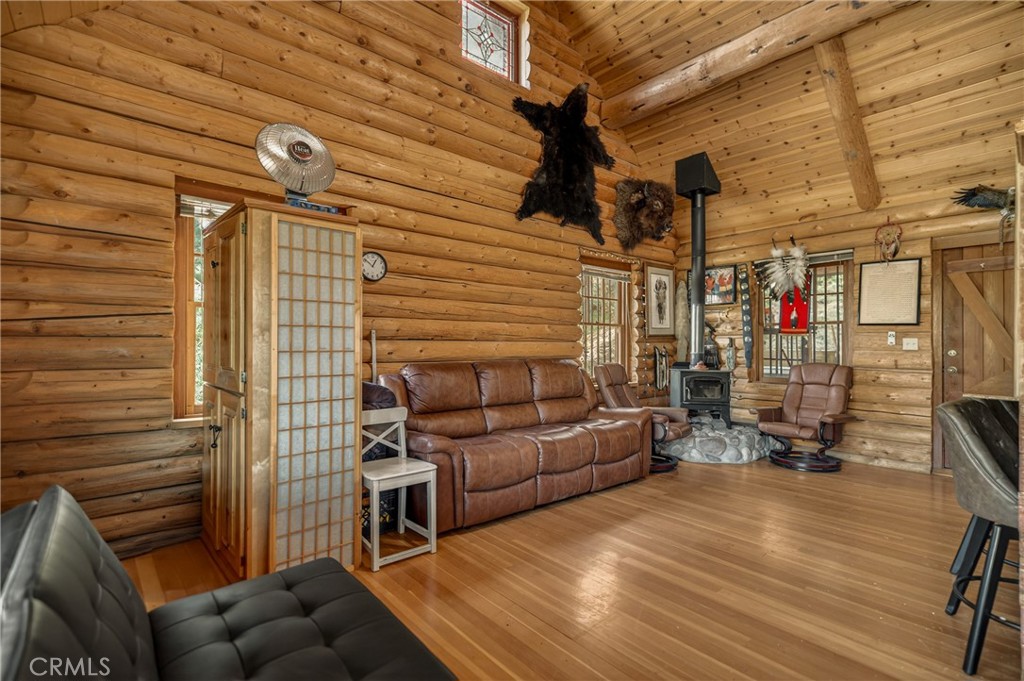 15916 Zurich Way Property Photo 15