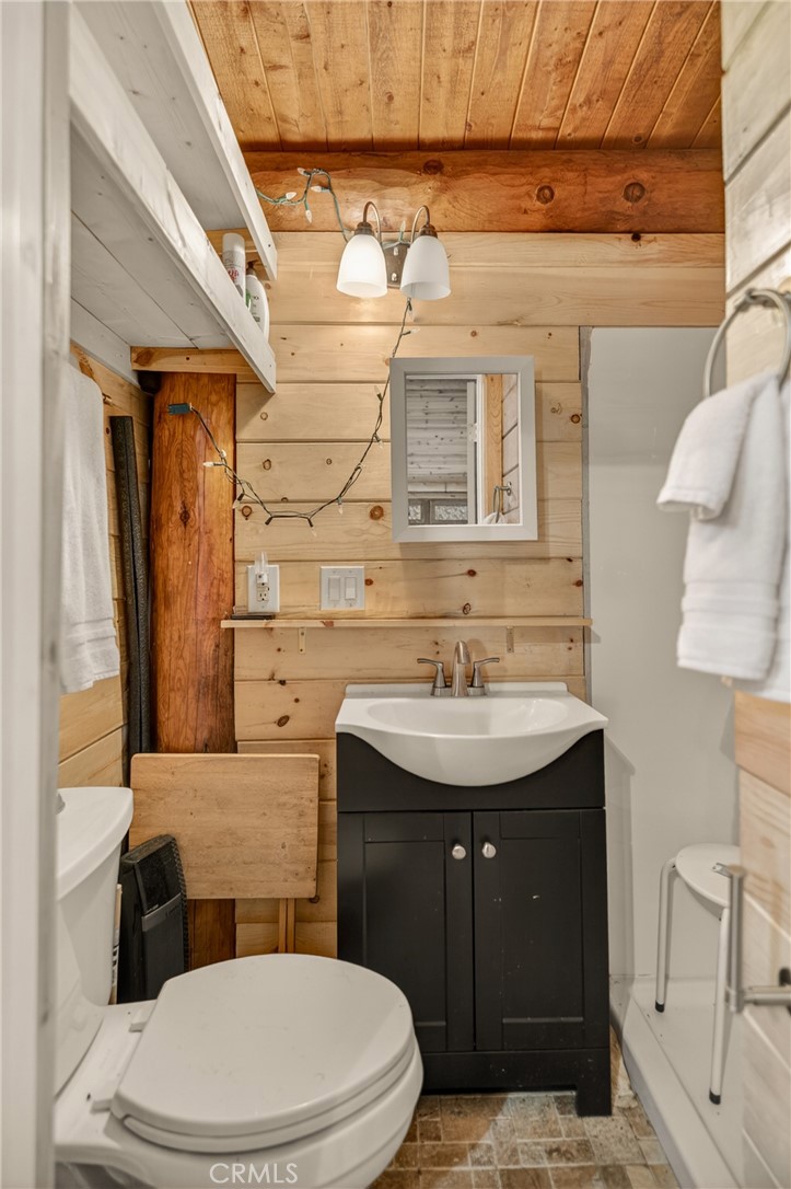 15916 Zurich Way Property Photo 21