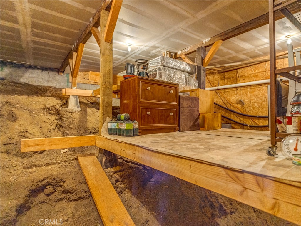 15916 Zurich Way Property Photo 34