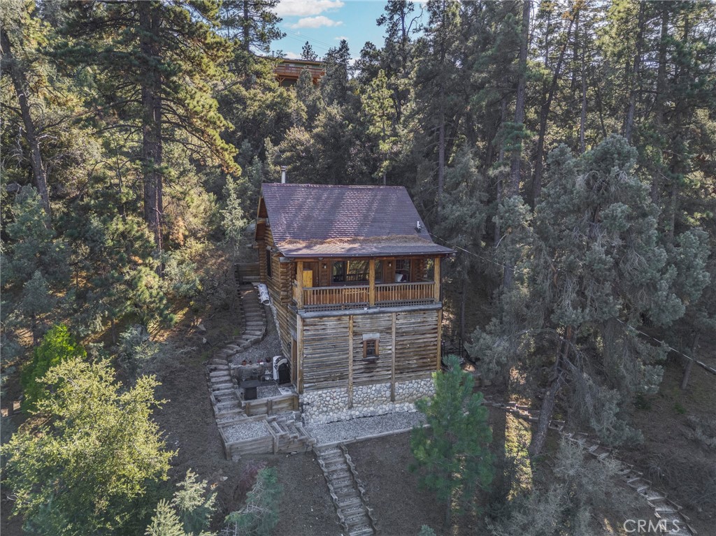 15916 Zurich Way Property Photo 38