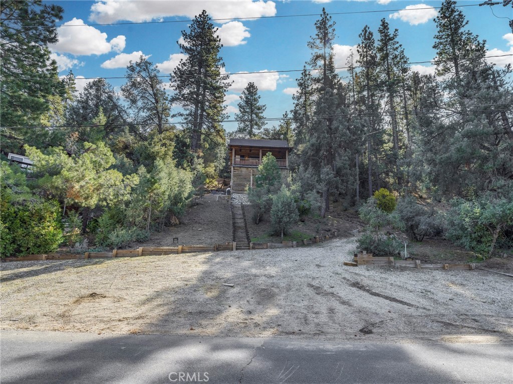 15916 Zurich Way Property Photo 41