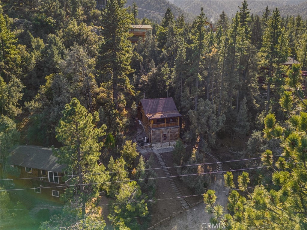 15916 Zurich Way Property Photo 43