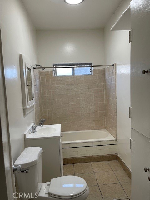 4218 S Harvard Property Photo 7