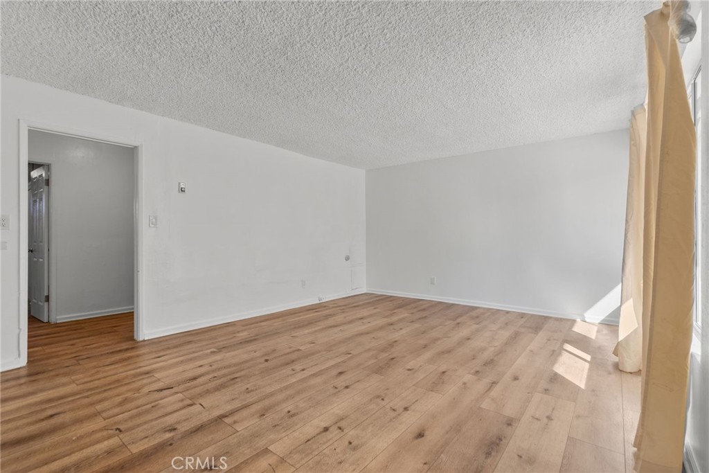 8649 Sunland Boulevard 5 Property Photo 6