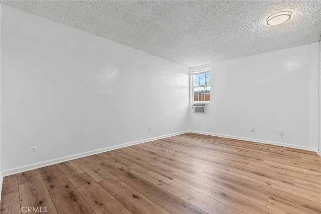 8649 Sunland Boulevard 5 Property Photo 22
