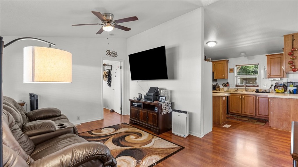 1501 E Avenue I 115 Property Photo 11
