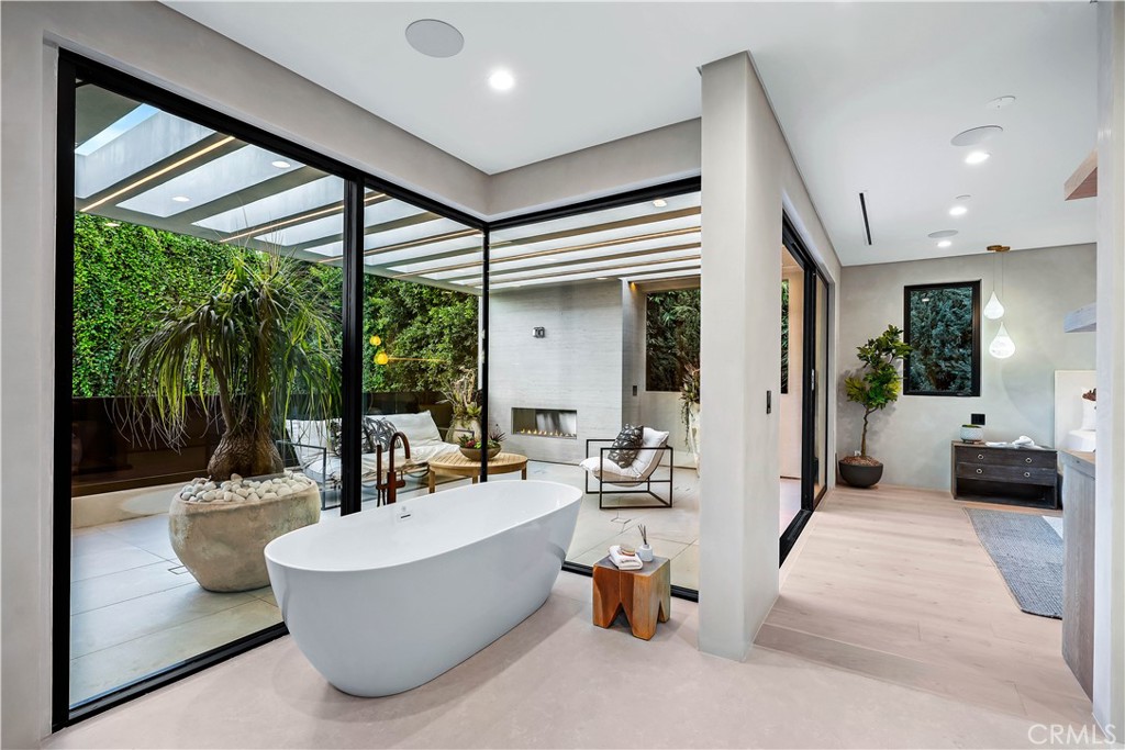 14812 Huston Street Property Photo 17