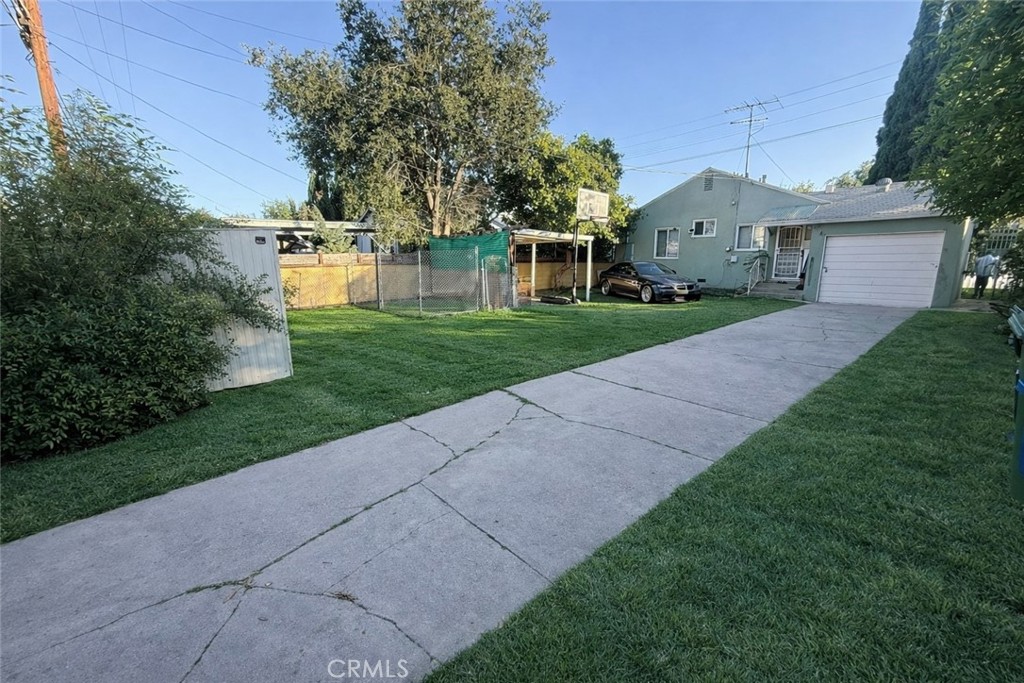 17415 Burbank Drive Property Photo 4