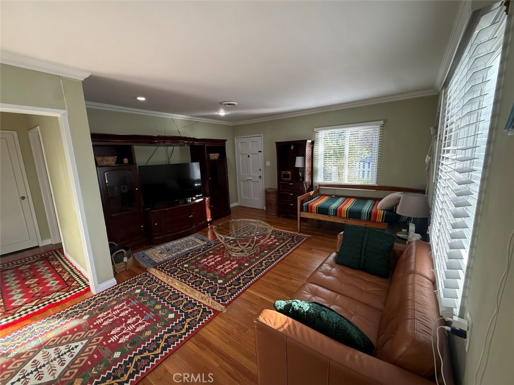 17415 Burbank Drive Property Photo 7