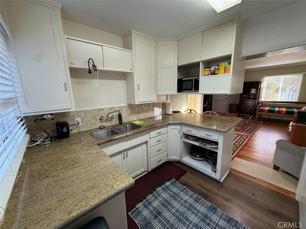 17415 Burbank Drive Property Photo 16