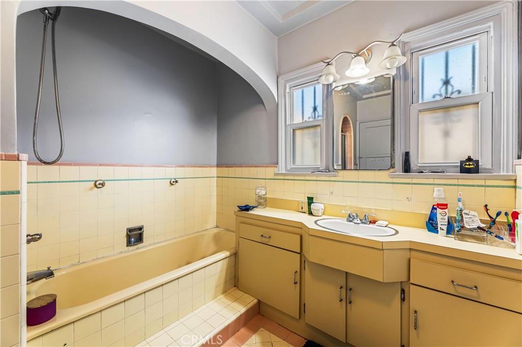 3786 Dublin Property Photo 15