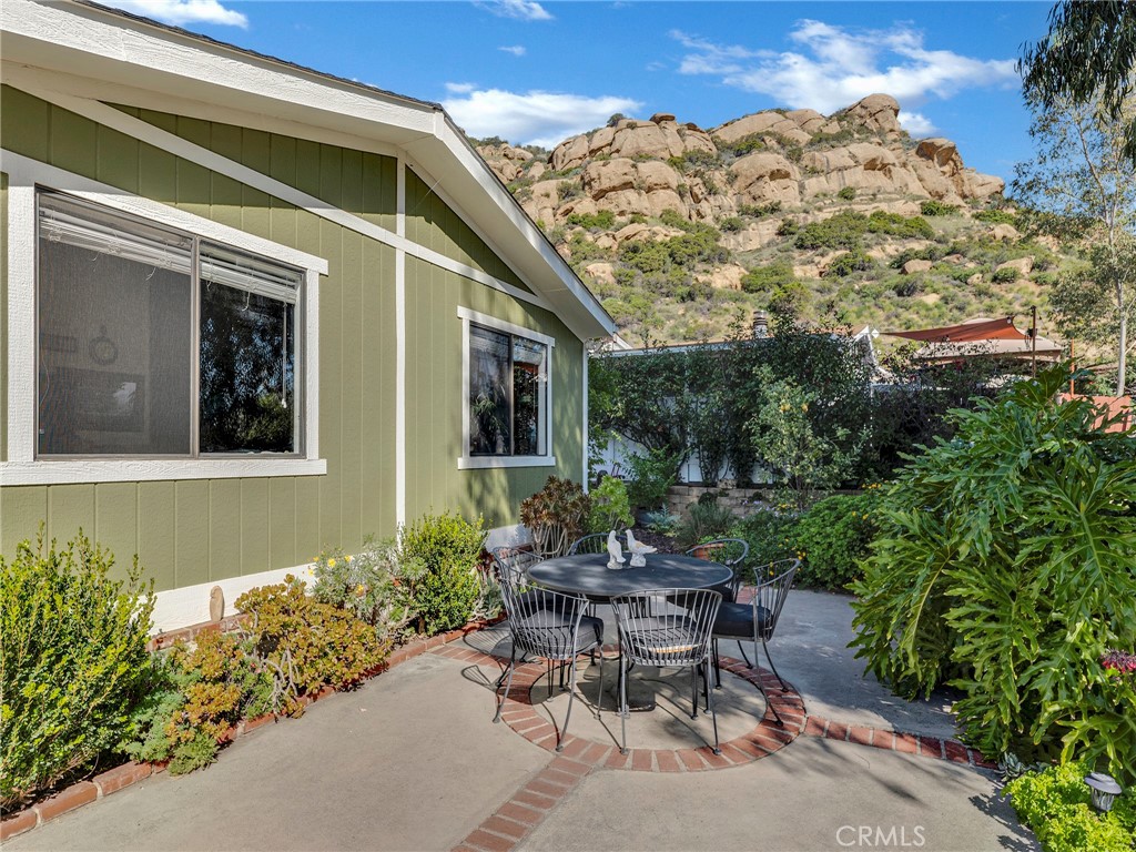 24425 Woolsey Canyon Road 165 Property Photo 33