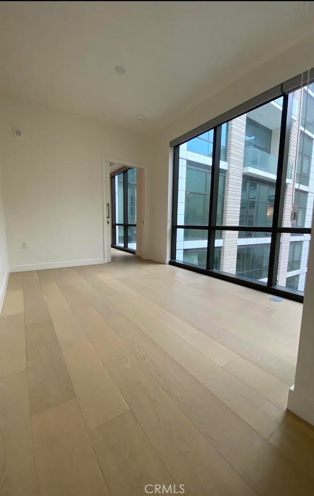400 S Broadway 1014 Property Photo 8