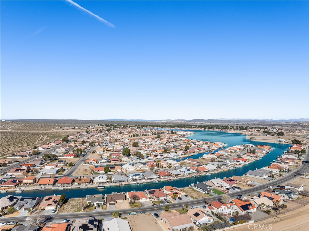1 Silver Lake Parkway Property Photo 2