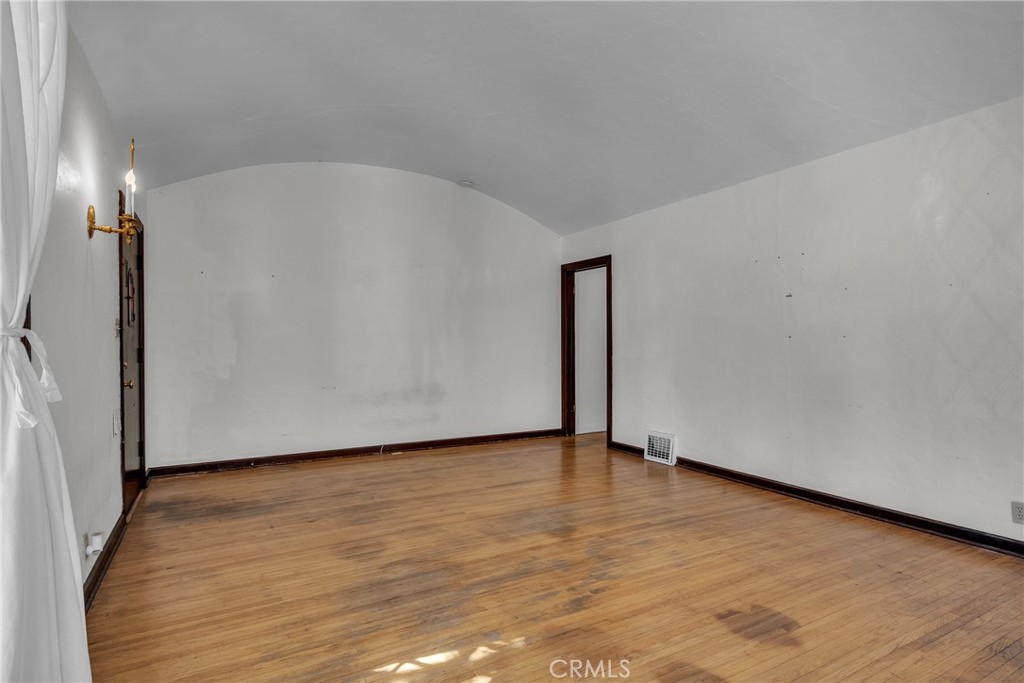 79 N Berkeley Property Photo 5