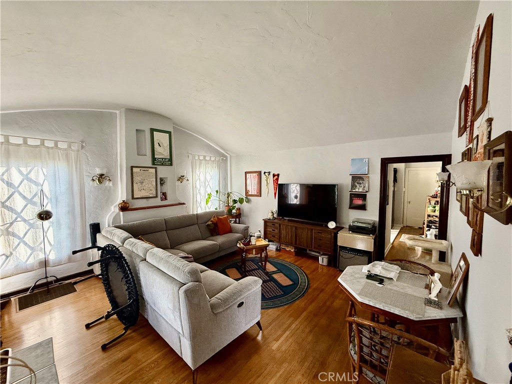 79 N Berkeley Property Photo 23