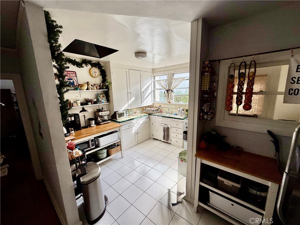 79 N Berkeley Property Photo 24