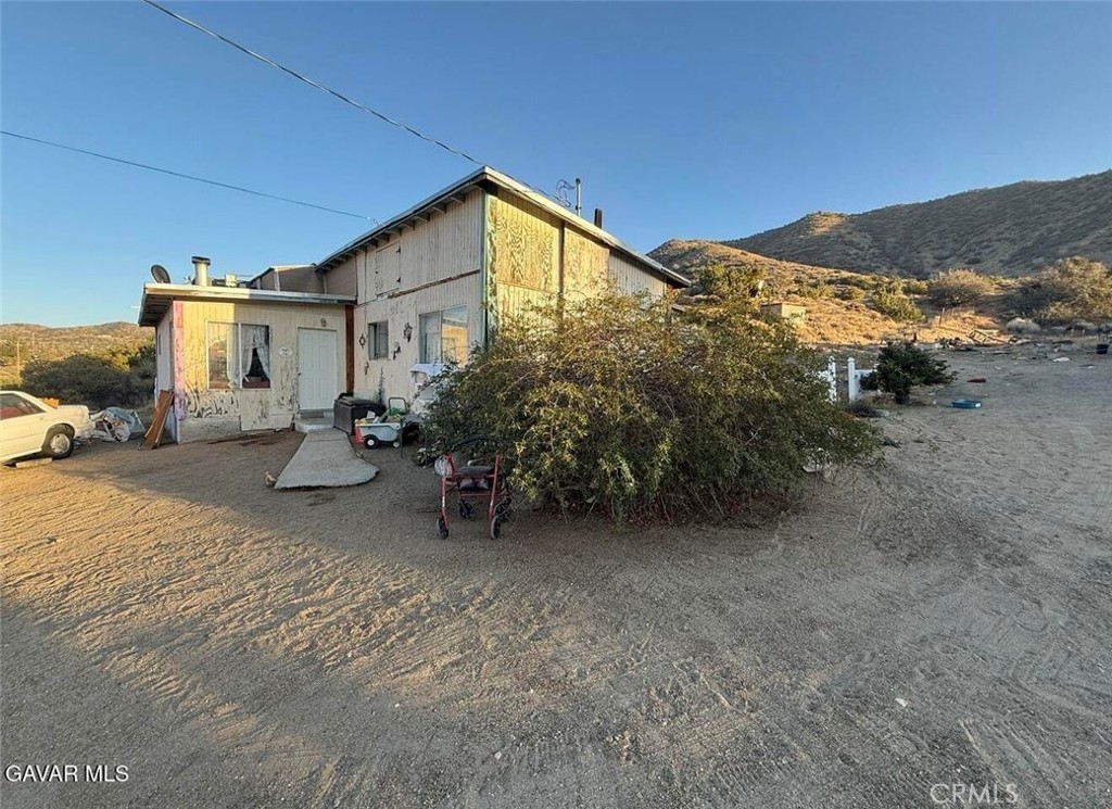 33452 Angeles Forest Property Photo 1