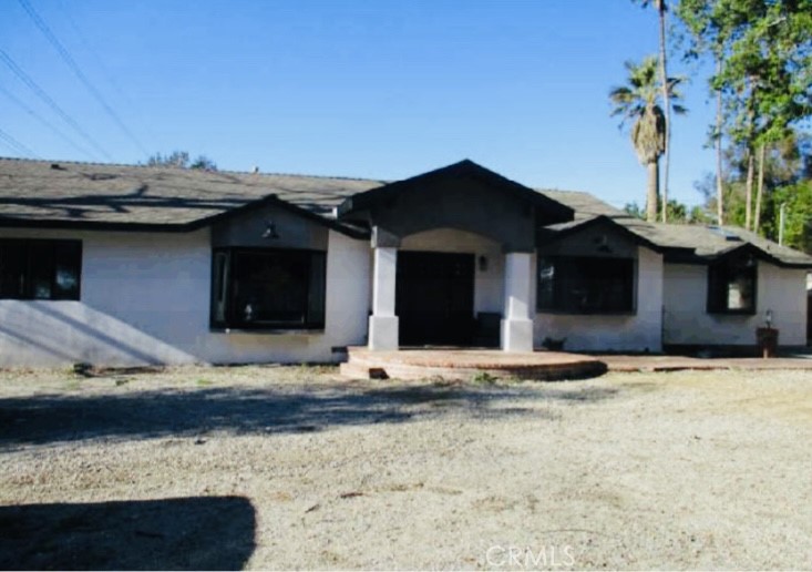 13877 Astoria Property Photo 2