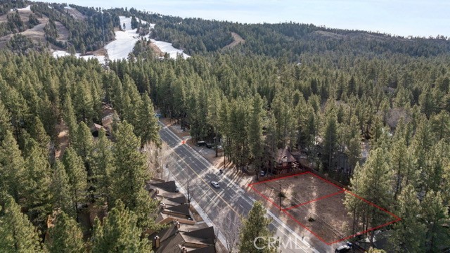 580 Summit Property Photo 11