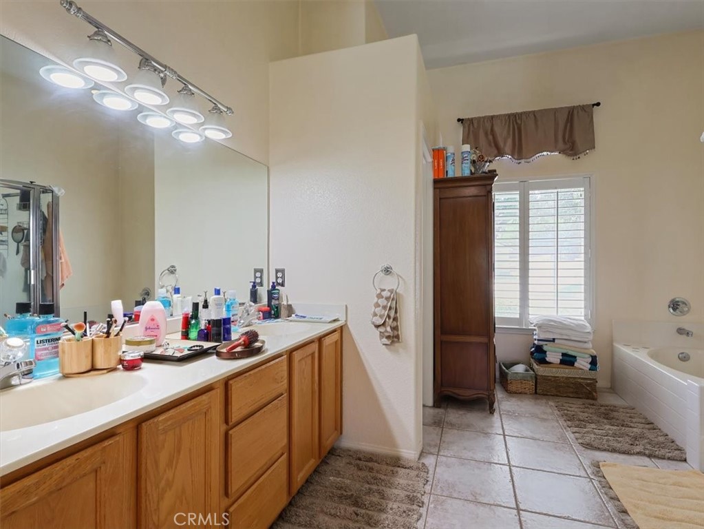 41075 Riverock Lane Property Photo 18