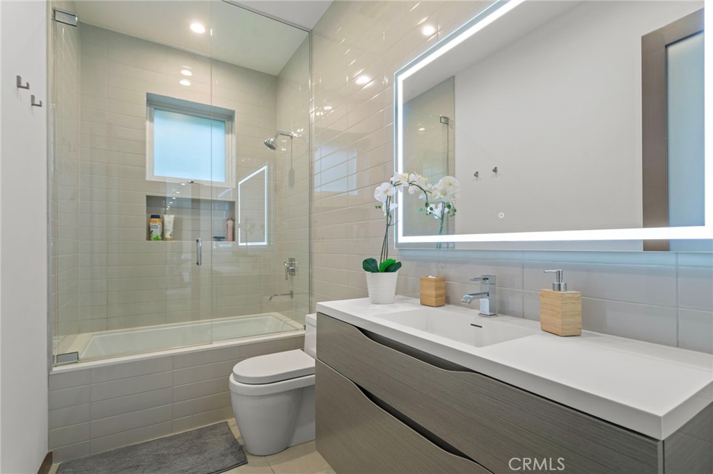15641 Meadowgate Property Photo 31
