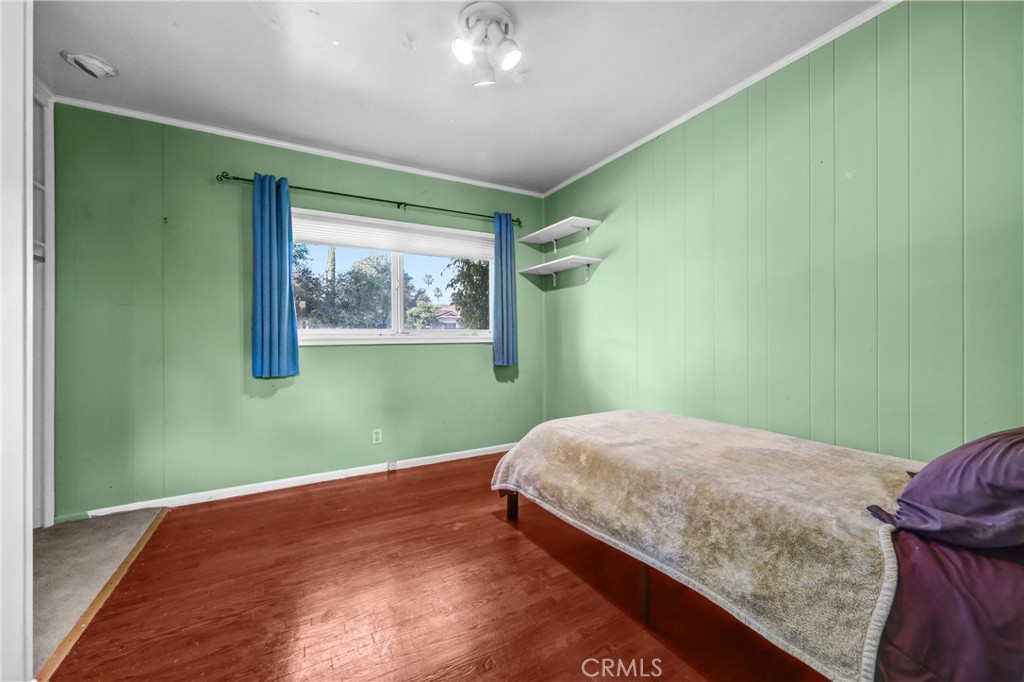 5906 Colbath Property Photo 18