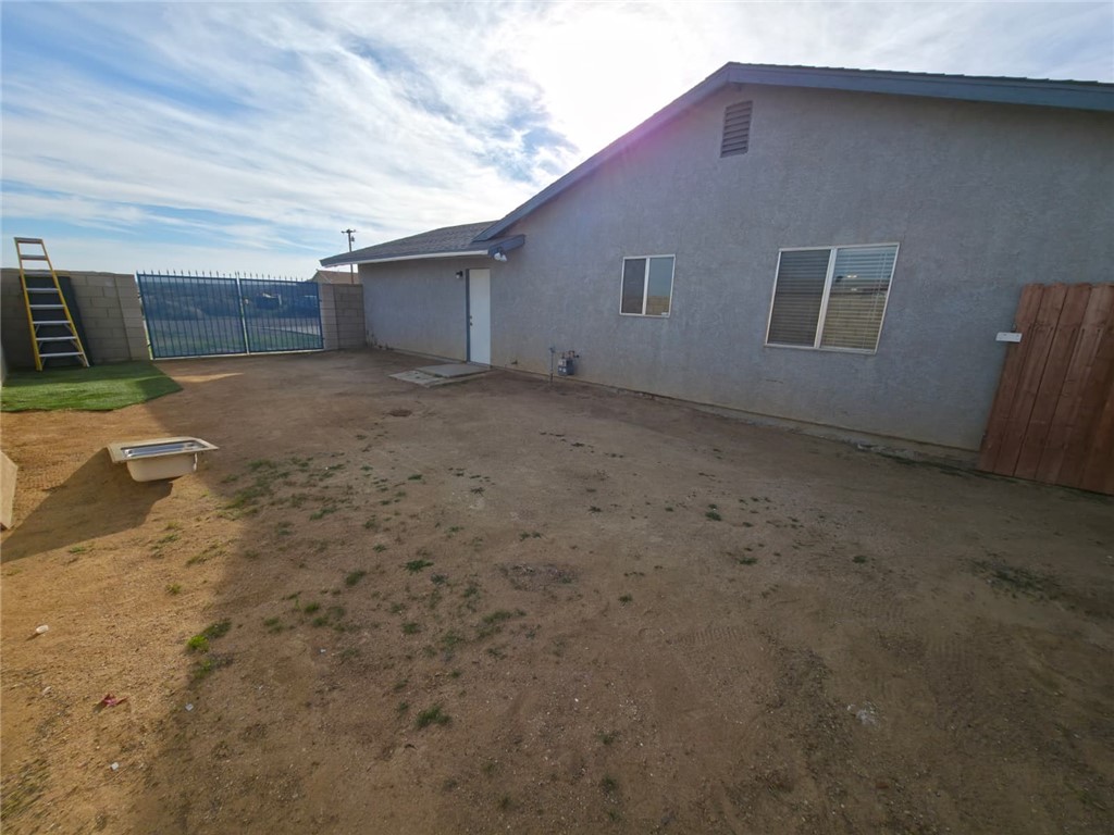 9111 Satinwood Avenue Property Photo 11