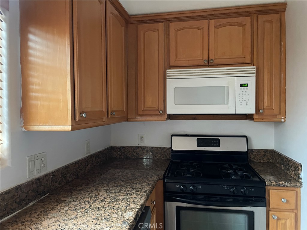 8425 Burnet Property Photo 8