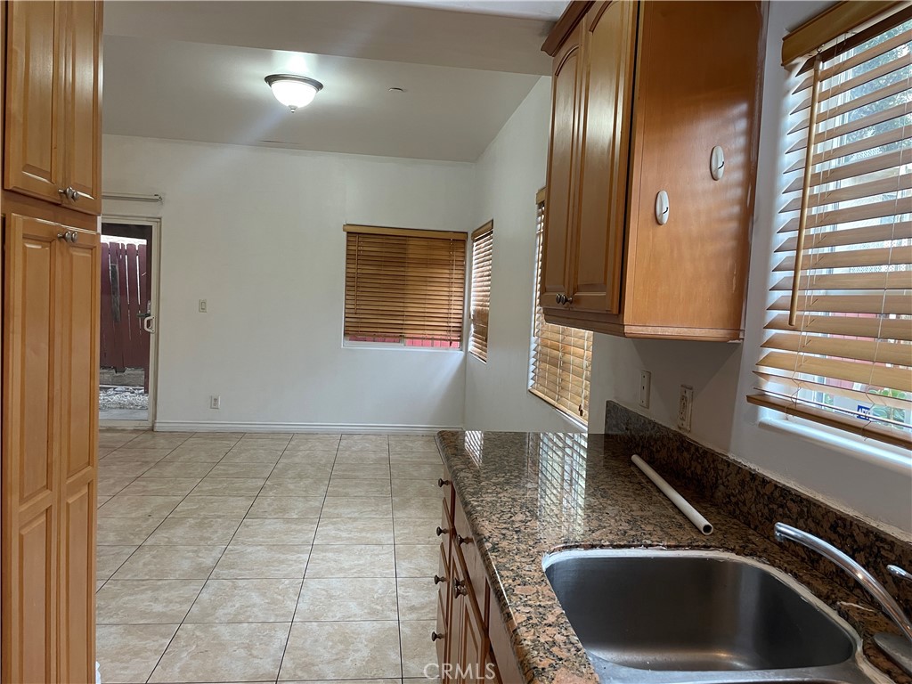 8425 Burnet Property Photo 9