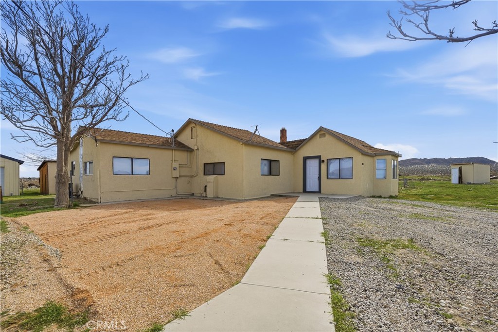 41016 150th E Property Photo 1
