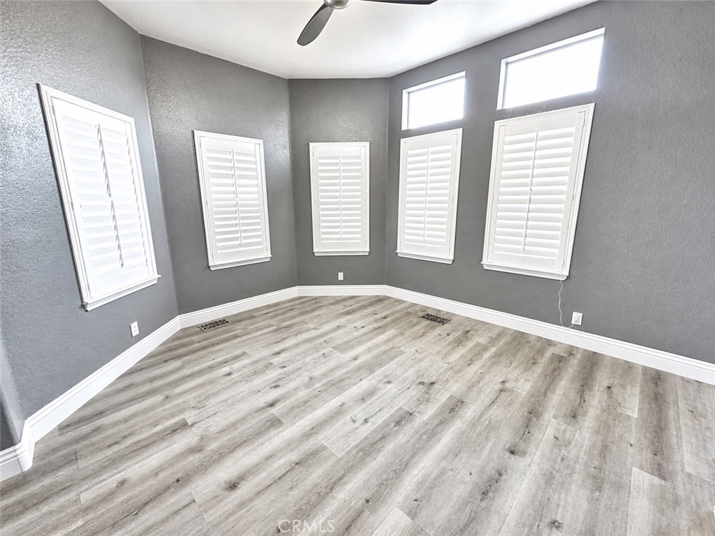 1188 Beach Drive Property Photo 14